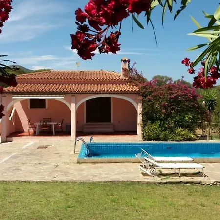 Villa Rosa Con Piscina In Costa Smeralda * Porto Rotondo